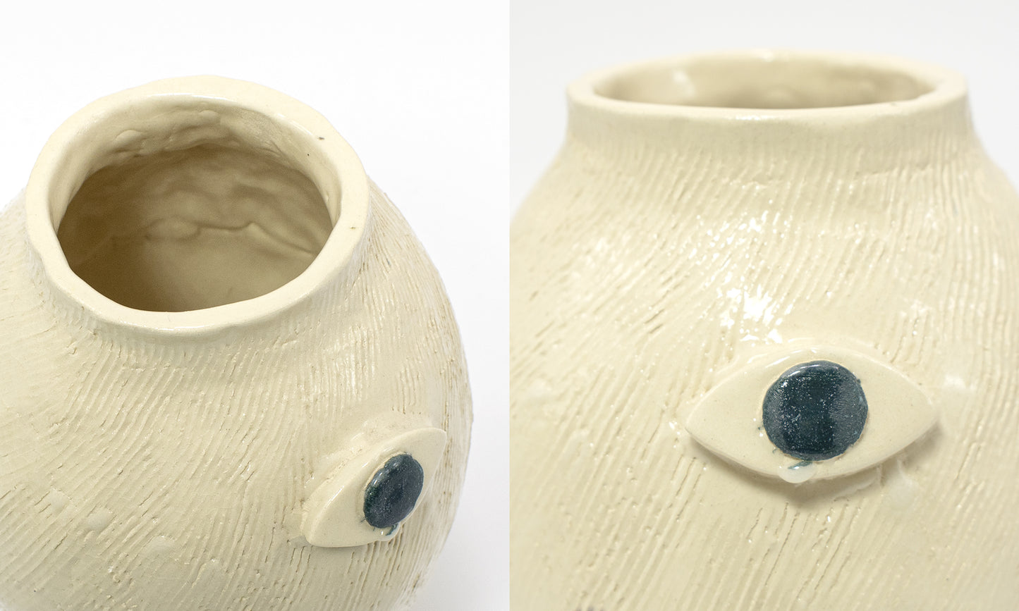 blue eye vase