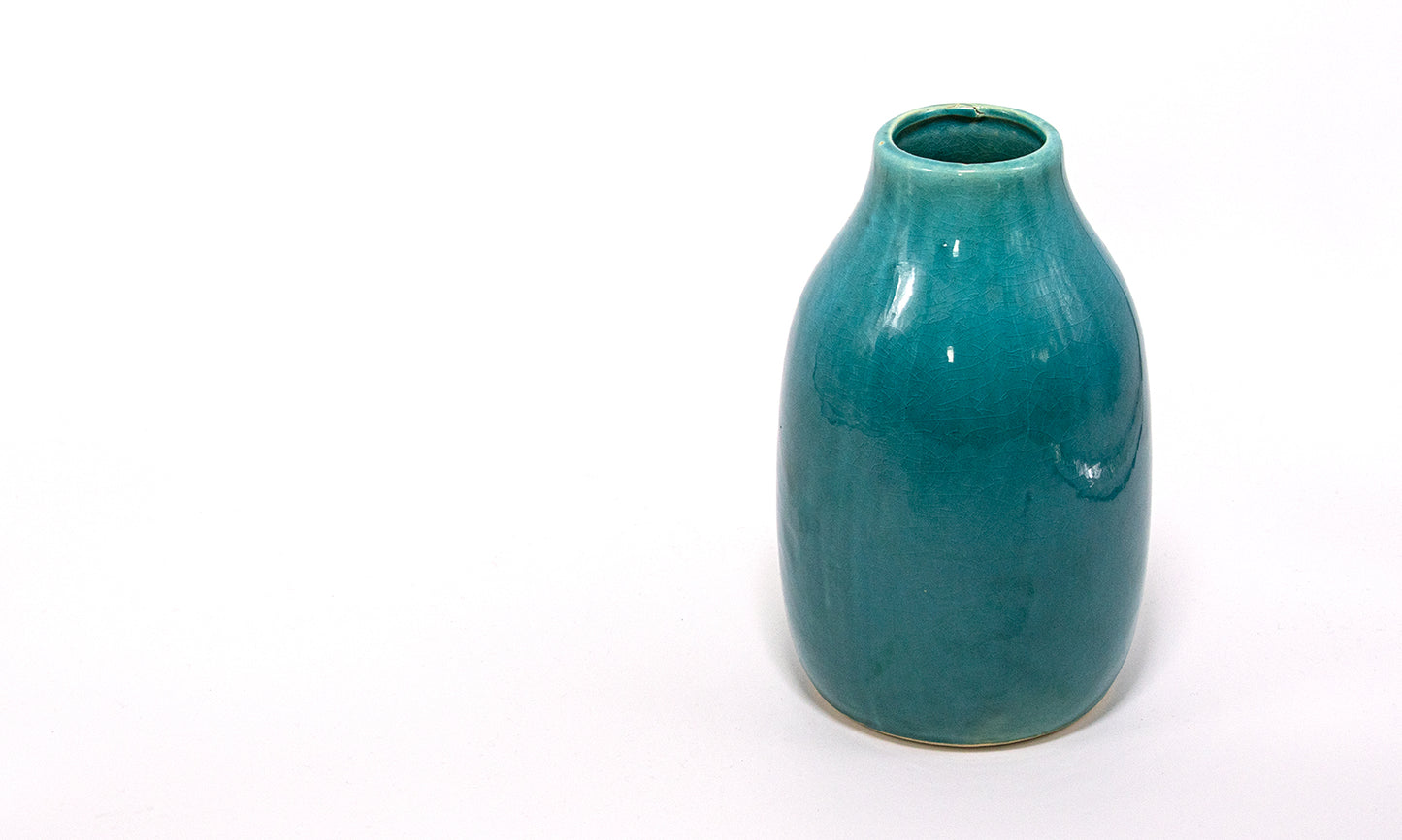 green flower vase