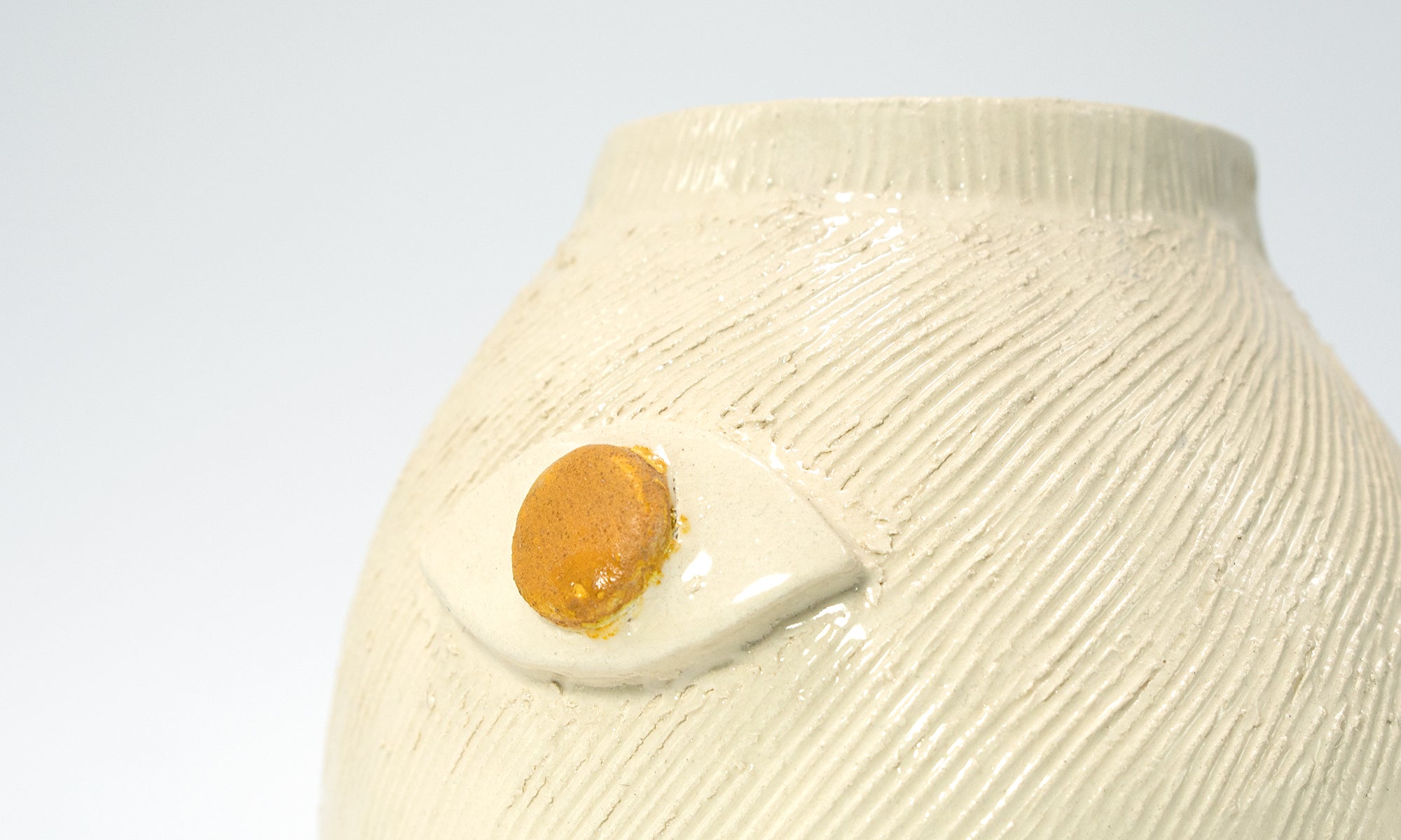 yellow eye vase